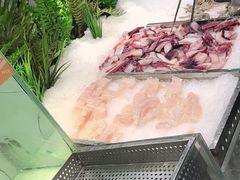 -金滏山烤肉·海鲜·火锅自助餐厅(襄阳万达店)