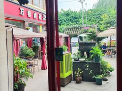 -老鼎万春卤菜(五代传承创始老店)