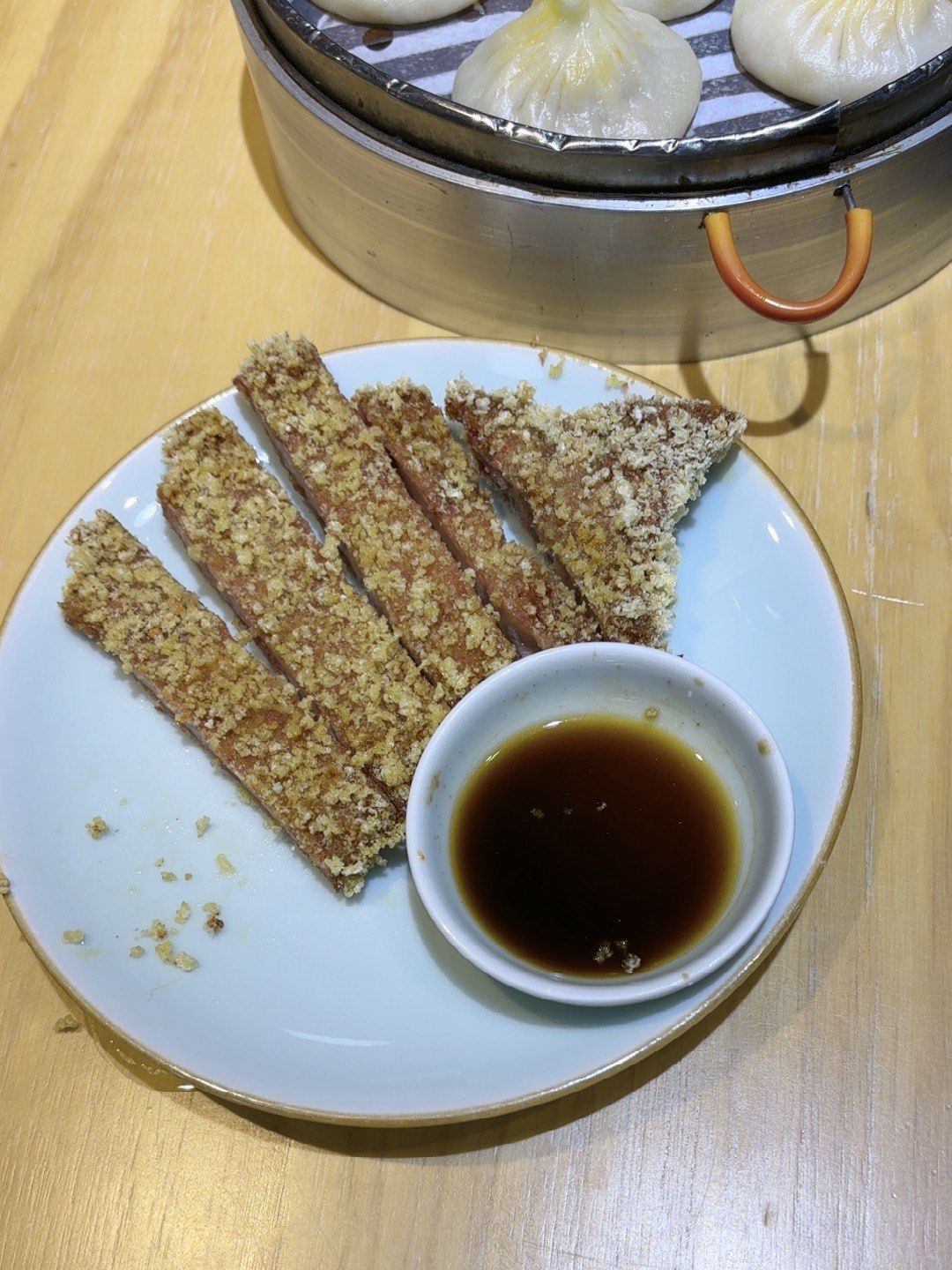 炸鱼排的酥脆享受