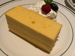 -Wolfgang’s Steakhouse 沃夫冈牛排馆(上海白玉兰广场店)
