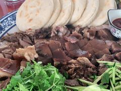 -北京龙庆四季香农家饭庄·灶台鱼·碳烤虹鳟鱼(龙庆峡店)