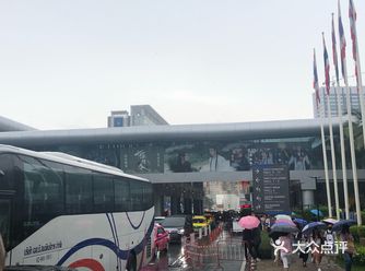 场馆里的陈情令专题布置很漂亮。重点是肖战和王一博真帅气