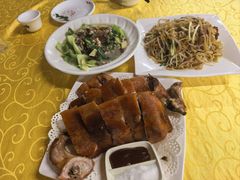 -大石鼓山庄·珠海第一烧猪