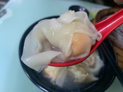 咸蛋黄馄饨-食惠里小笼包面馆(越秀店)