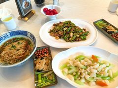 -老北门·苏帮菜·湖景包间(月光码头店)