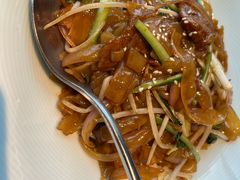 干炒牛河-馋遇江南·精致湖景雅宴(东方之门店)