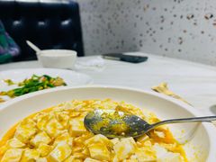 蟹粉豆腐-宏玲餐厅(四川南路店)