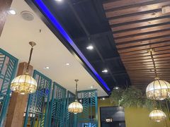 -黄泥岗·地道湖北菜(奥特莱斯店)