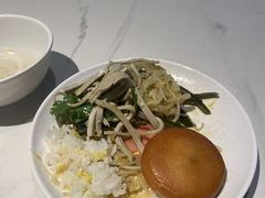 -尚荟汤泉生活馆