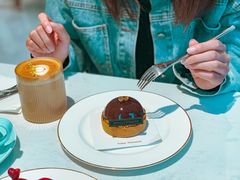 -Fridi Patisserie Cafe