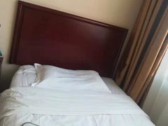 -怡莱酒店(青州宋城古城景区店)