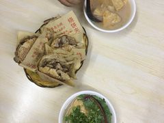 -洪峰浩老北京烧饼夹肉(角门路店)