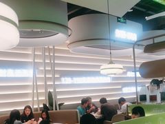 -洪氏嗨捞·广东猪肚鸡·椰子鸡火锅(西咸万象城店)