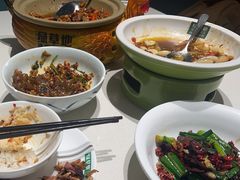 -绿草地·湘菜(7mall店)