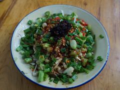 -拈签一笑黄牛肉辣卤串串