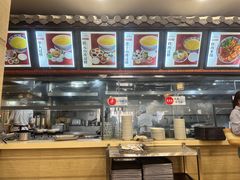 -桥香园云南过桥米线(金马碧鸡店)