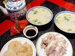 -老北京胡同味道二荤铺(酒仙桥店)
