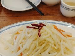 炝炒银芽-老雒阳面馆·水席(王城路店)