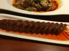 -川流不息·地道川菜·小龙虾(新松江路店)