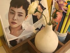 -志龙皇冠吃货椰子铺