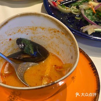 好久没吃到好吃的泰国菜，秒光！