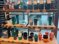 零售区-星巴克臻选(北京世贸天阶店)