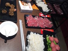 -幸运牛汕头小黄牛牛肉火锅(梅林店)