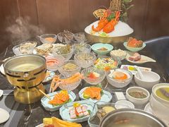 -半岛翡丽海鲜自助餐厅(观风亭店)