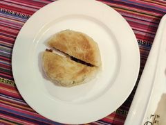 -香巴拉云南餐厅(华莱坞店)