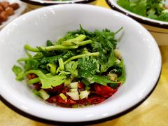 -乡土特色.冷锅鱼.牦牛肉汤锅