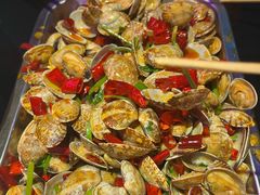 -喝丢一只鞋海鲜烧烤·海肠捞饭(东关街店)