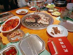 -唯成•韩国炭火烤肉 유성고기