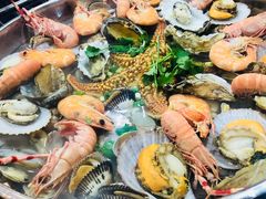 -老东镇啤酒屋海鲜加工·蒸汽海鲜·海鲜烧烤(台东店)