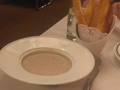 -成桂西餐厅·42年的味道(五大道疙瘩楼店)