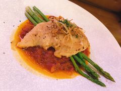 芦笋煎鱼排-The Rug Cafe(王府中环店)