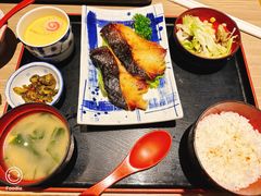 -小山日本料理(兴业太古汇店)