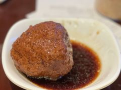 红烧狮子头-老半斋(福州路店)