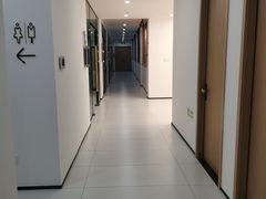 -漕河泾街道图书馆(漕河泾社区文化活动中心店)