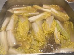-左庭右院鲜牛肉火锅黑金店(陆家嘴中心店)