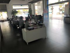 -华胜奔驰宝马奥迪专修连锁(虹梅南路店)