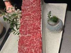 -左庭右院鲜牛肉火锅黑金店(陆家嘴中心店)