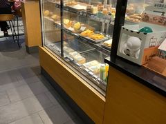 面包甜点陈列柜-星巴克(深圳星都豪庭店)