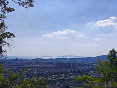 -灵岩山风景区