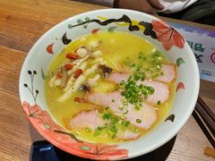 金桂花雕鸡汤面-千金一碗·宝岛一村(韩国街店)