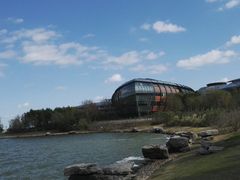 -上海滴水湖皇冠假日酒店