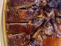 -八府香鸭·啫啫煲(华山路店)