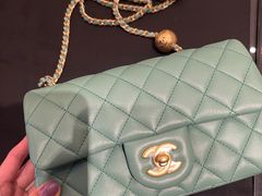-CHANEL(恒隆广场店)