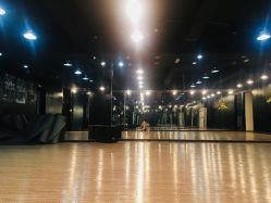 -YASAKI国际舞蹈中心