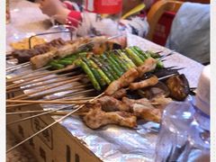 -云晓光头烧烤吧(德平路店)