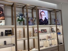 -无界眼镜MaxLess(南翔印象城店)